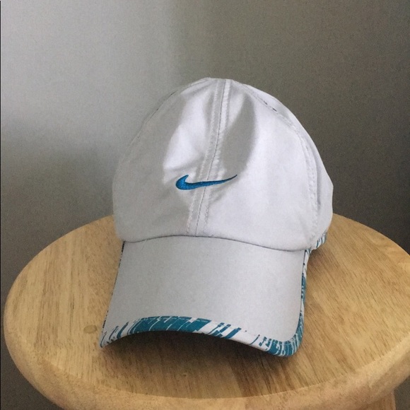 NWOT nike hat - Picture 1 of 1